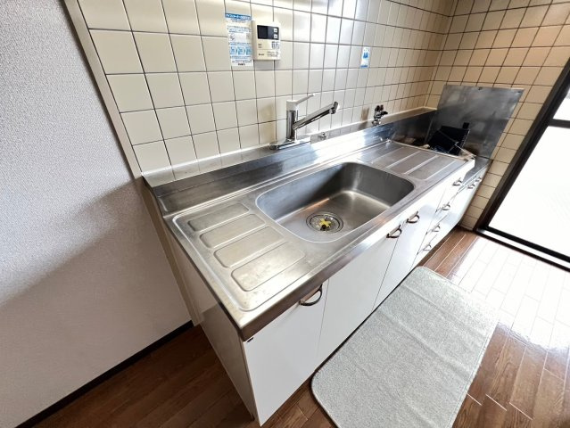 尾勝山ハイツのキッチン