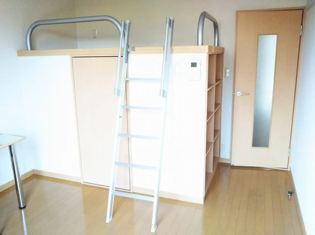 レオパレスさくらcの寝室|画像7