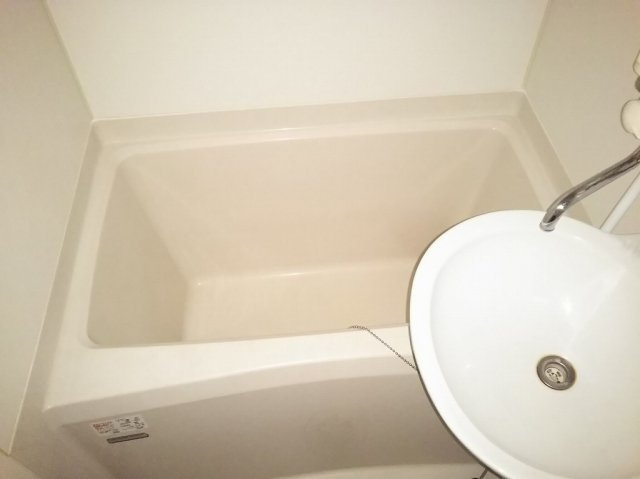 レオパレスさくらcの浴室|画像8