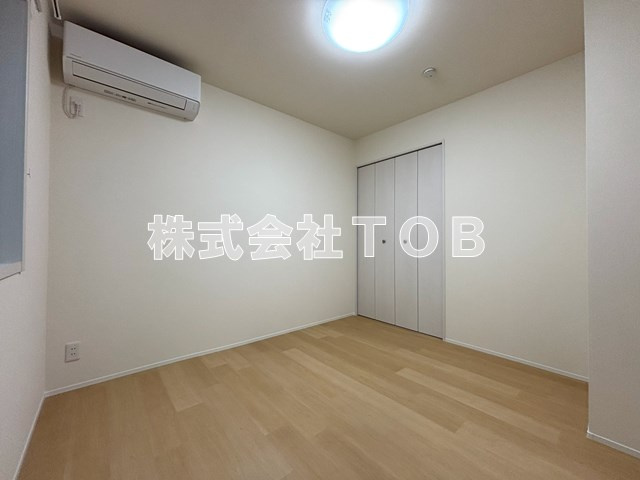 【洋室】 | Ｉ－ＦＬＡＴ | 洋室5.1帖