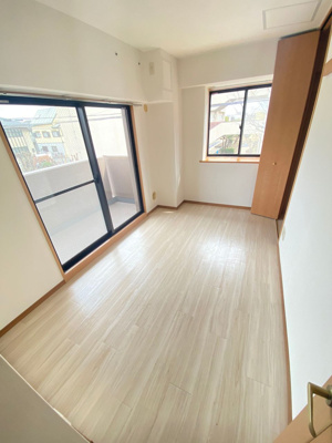 【洋室】 | 桜塚マンション