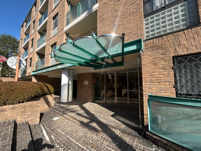 パレシェール芦屋東山のエントランス