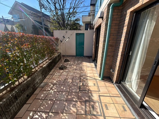 パレシェール芦屋東山のバルコニー