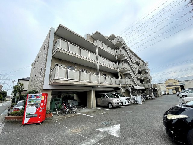 幕張本郷パレスェードのロビー