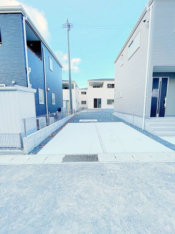 二本松市油井第5　Livele Garden　全13棟の駐車場