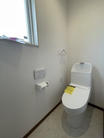 未入居戸建・建売　福島市郷野目　Life Quality　全1棟のトイレ
