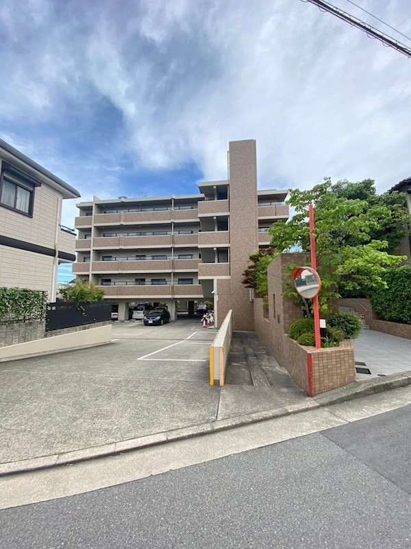 ラ・フォルテ仁川の外観