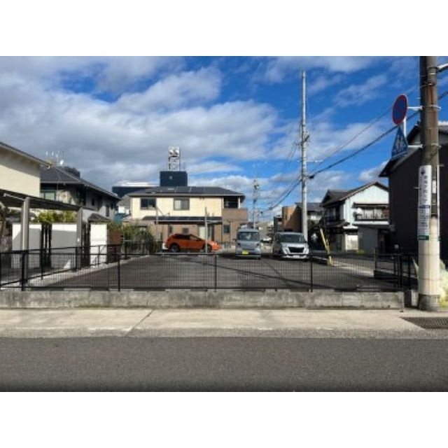 岐阜市加納南陽町３丁目の駐車場の駐車場