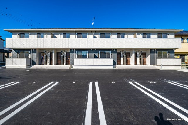 ジラソーレの外観