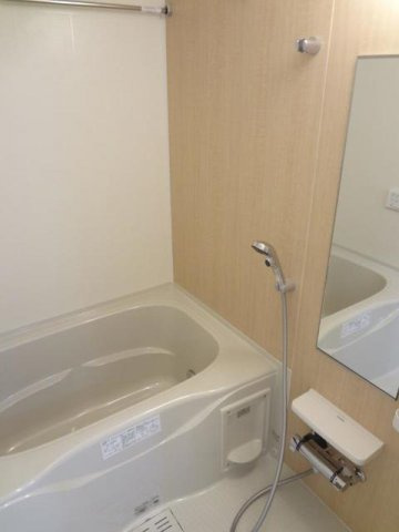 シャンテ　Ａの浴室|コンパクトで使いやすいお風呂です