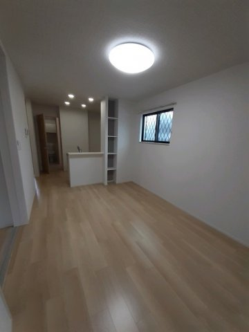 メゾンネージュⅠ番館の居間・リビング|おしゃれな居間です