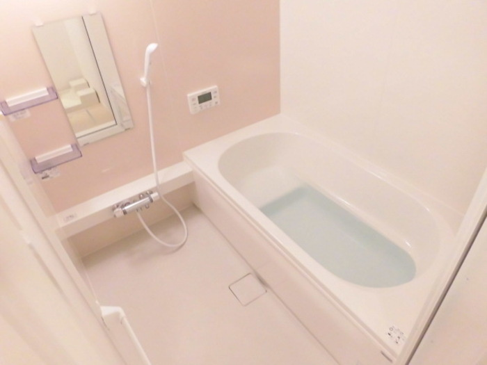 アーバンハイツ３０ Ｂ棟の浴室|浴室