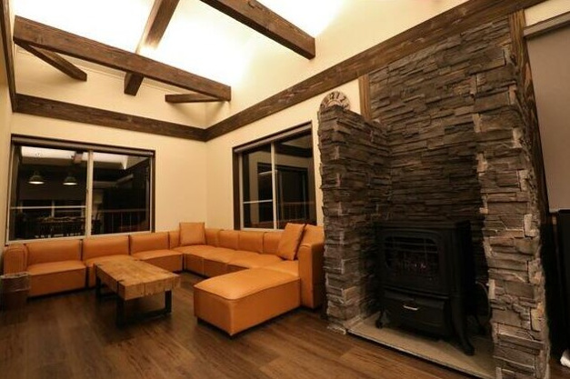 【居間・リビング】 | 大室高原別荘地　戸建