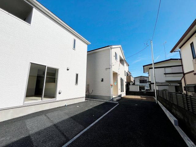 祝：成約済み　八王子市　小宮町　新築戸建て　２３期の前面道路含む現地写真|～仲介手数料無料☆八王子ひなた不動産～八王子市小宮町　新築戸建て