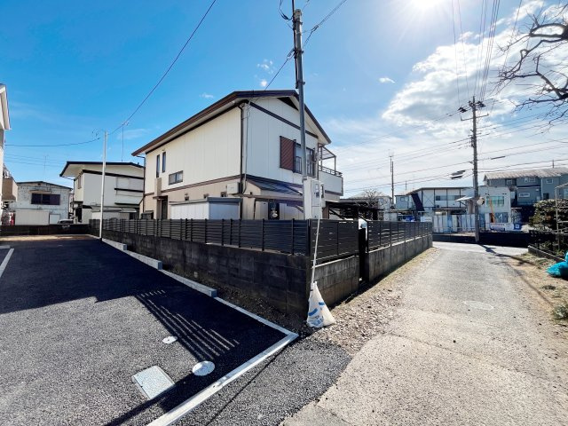 祝：成約済み　八王子市　小宮町　新築戸建て　２３期の前面道路含む現地写真|～仲介手数料無料☆八王子ひなた不動産～八王子市小宮町　新築戸建て
