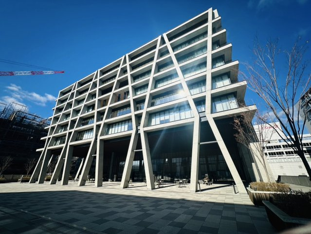 Brillia Tower箕面船場　TOP OF THE HILLの外観|落ち着いた雰囲気の外観です