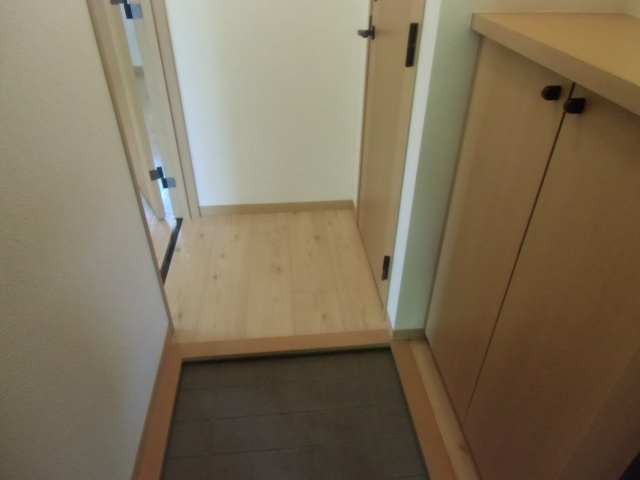 グレイス戸坂　B棟の玄関|きれいな玄関です