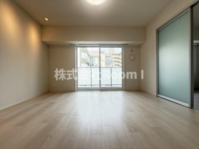 【居間・リビング】 | Wonnal堺筋本町 | ゆったりとしたリビングです