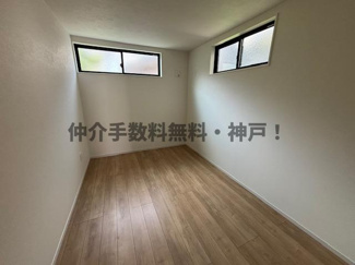 【洋室】 | 神戸市垂水区馬場通　新築戸建　仲介手数料無料！ | コンパクトで使いやすい洋室です