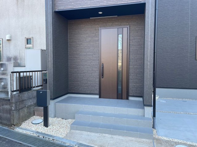 【エントランス】 | 佐倉市表町３期２号棟 | 即日のご見学も可能です。お気軽に0476-37-3888までお問合せ下さい。