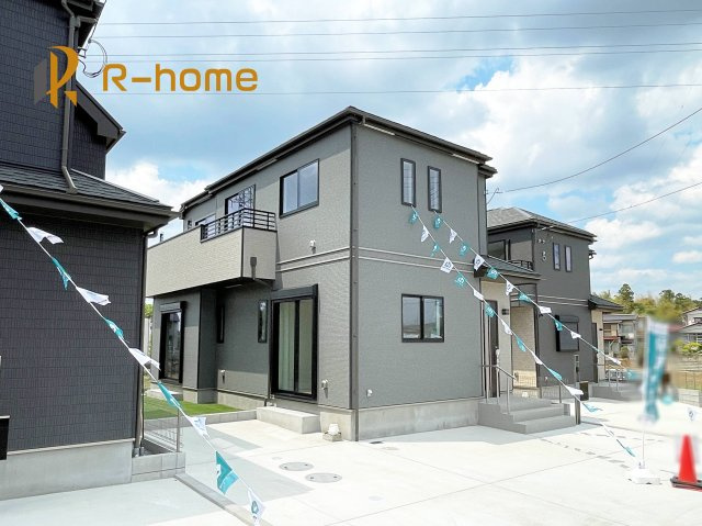 土浦市上高津新町I　新築戸建て　2号棟の外観|ご予約を頂ければ、『平日』はもちろん『早朝』や『夜間』もご見学可能です♪お気軽にお申し付けください♪