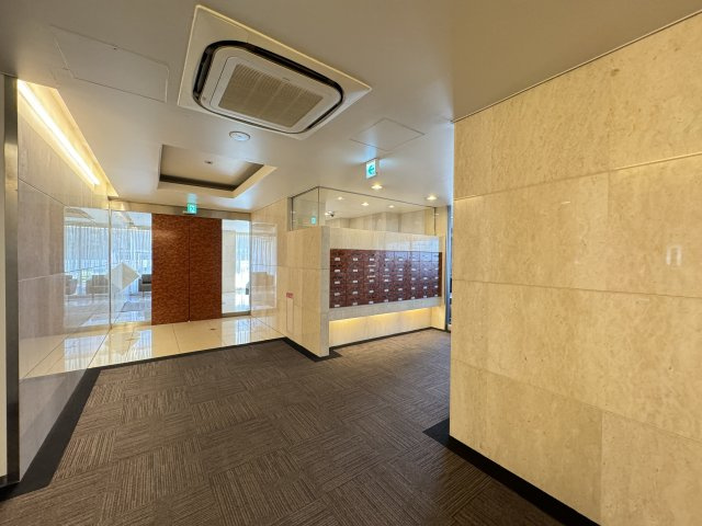 ロイヤル元麻布府ガーデンのその他共用部分|エントランスホール
