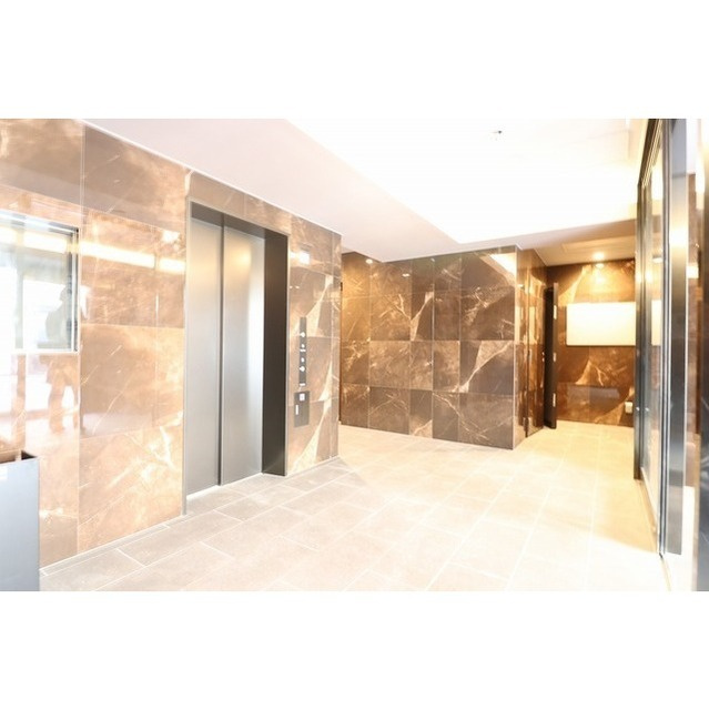 シェフルール新御徒町Ⅱのロビー