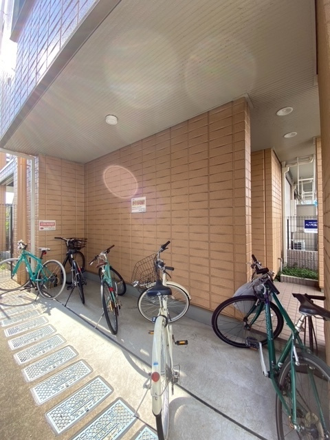 レーベンハウスのその他共用部分|★敷地内駐輪場★