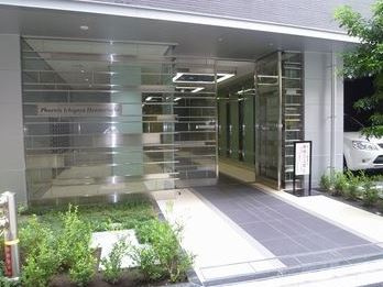 フェニックス市谷本村町のエントランス|フェニックス市谷本村町