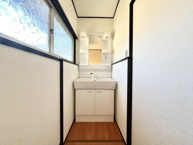 【独立洗面台】