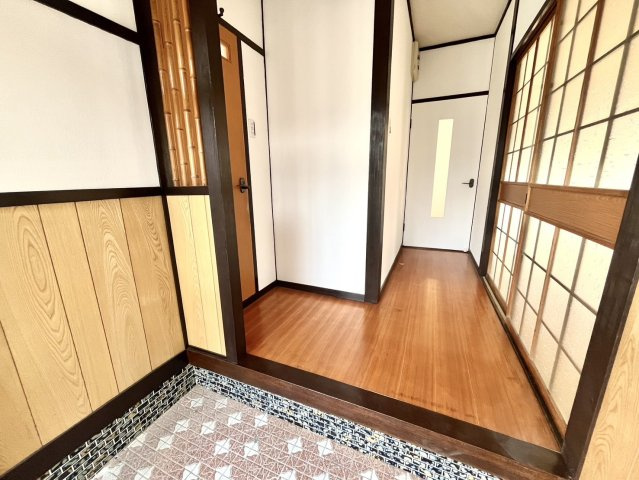 【玄関】