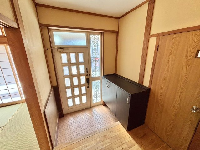 【玄関】