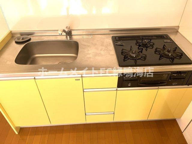 ハビテーション要のキッチン