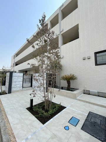 ＢＯＲＩＫＩ鶴瀬のエントランス