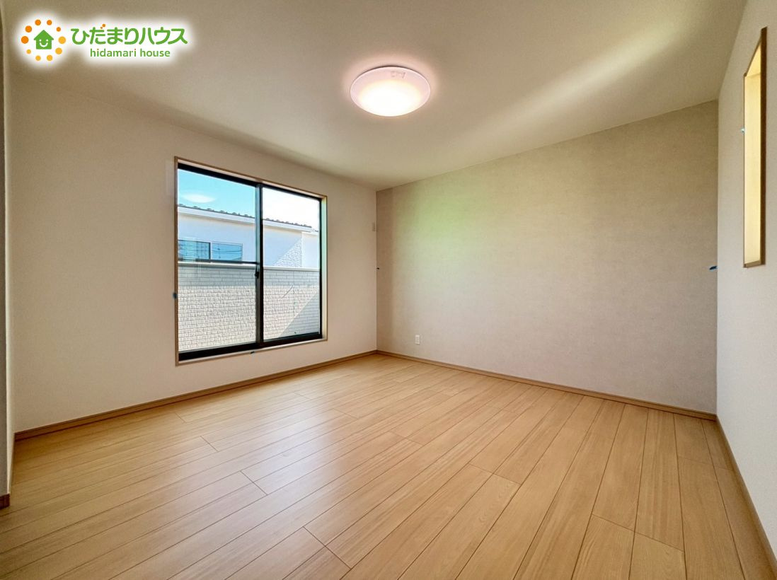 滑川町月の輪　第2期　新築一戸建て　ワイウッドコート　02の寝室