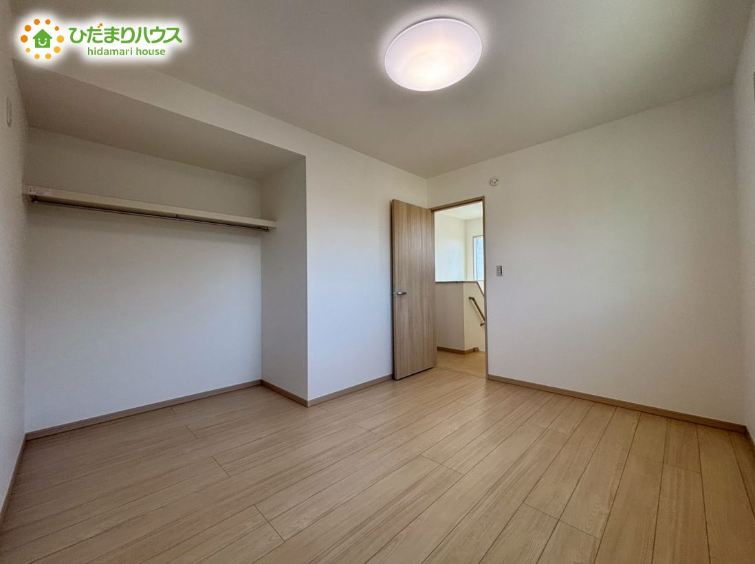 滑川町月の輪　第2期　新築一戸建て　ワイウッドコート　02の収納