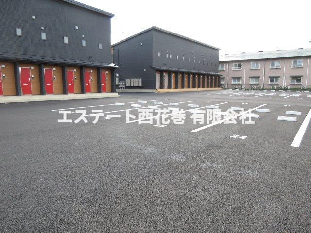 El alivio(エル・アルビオ） B棟の駐車場