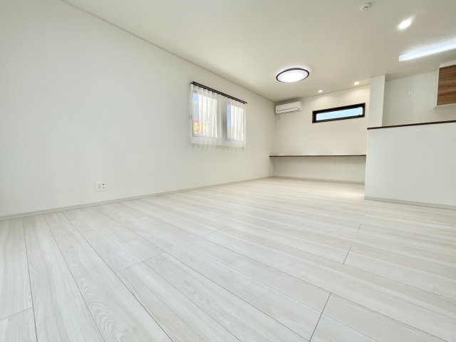 市川市大野町１丁目の居間・リビング|建築施工例