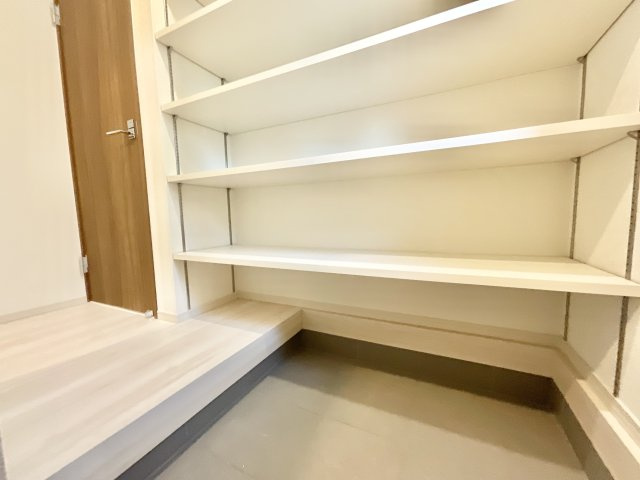 市川市大野町１丁目の収納|建築施工例