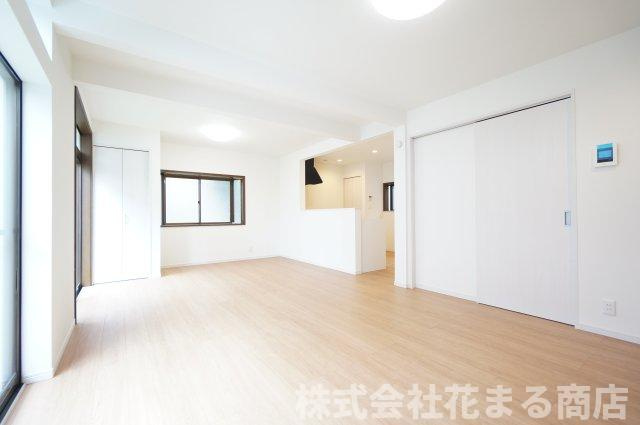 中古　八千代市八千代台の居間・リビング|＊当日ご案内可＊ご希望の物件まとめてご案内！弊社が掲載していない物件でもOK♪お気軽にご相談ください ♪お電話でのお問合わせがスムーズ♪