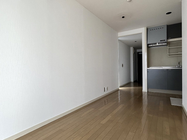 瀧川（たきがわ）ブリックコートの居間・リビング