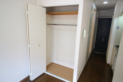 【収納】 | ゴールド・リバー板宿