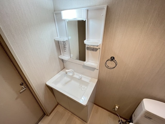 ＥａｓｔＷｏｏｄ牛田の独立洗面台|使いやすい独立洗面台です