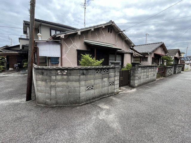 西条市壬生川157番6の外観