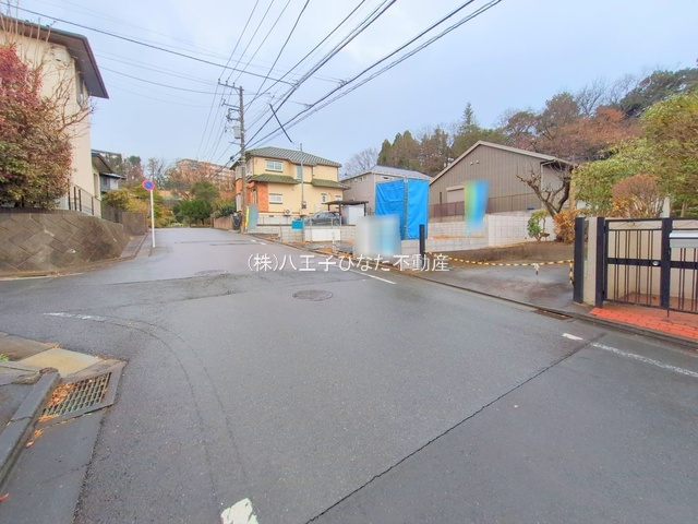 祝　成約済み　八王子市　鹿島　新築戸建て　１期の前面道路含む現地写真|～仲介手数料無料☆八王子ひなた不動産～八王子市鹿島　新築戸建て