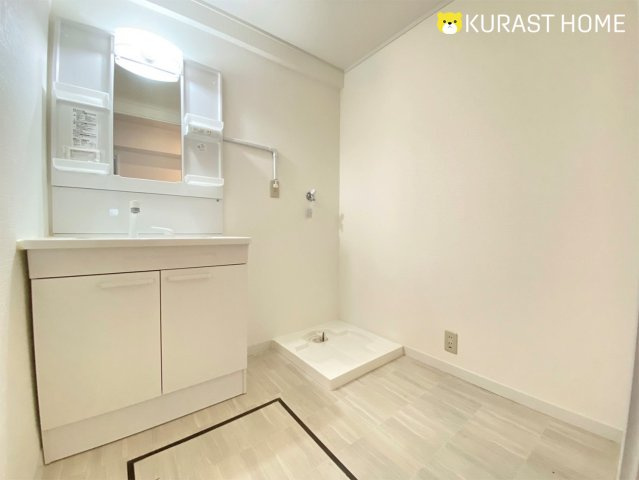 桂川ハイツ4号棟　1階の洗面所