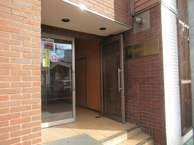 【エントランス】 | ジェイルミナ小阪（河内小阪賃貸） | 毎日通るエントランスはこのようになっています