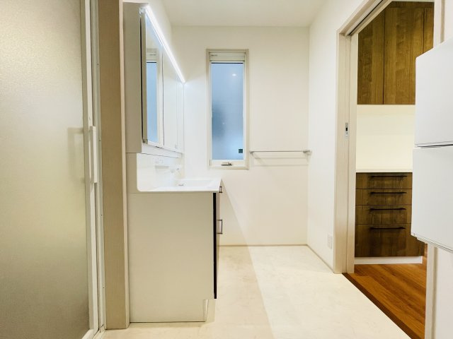 【脱衣所】 | 熊谷市玉井南２丁目　中古戸建