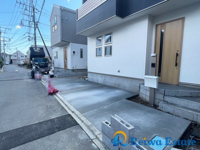 新築戸建　茅ヶ崎市平太夫新田の駐車場