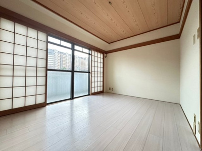 【洋室】 | ロイヤルハイツ新芦屋